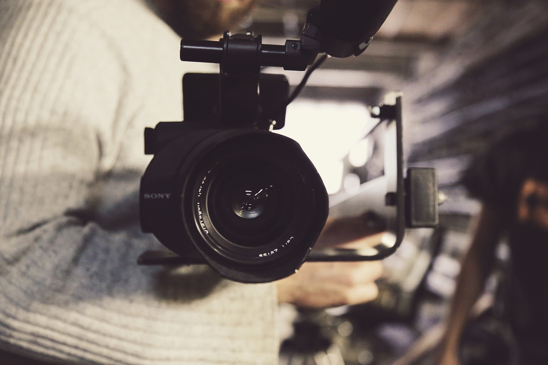 camera-g5014ee6ff_1920